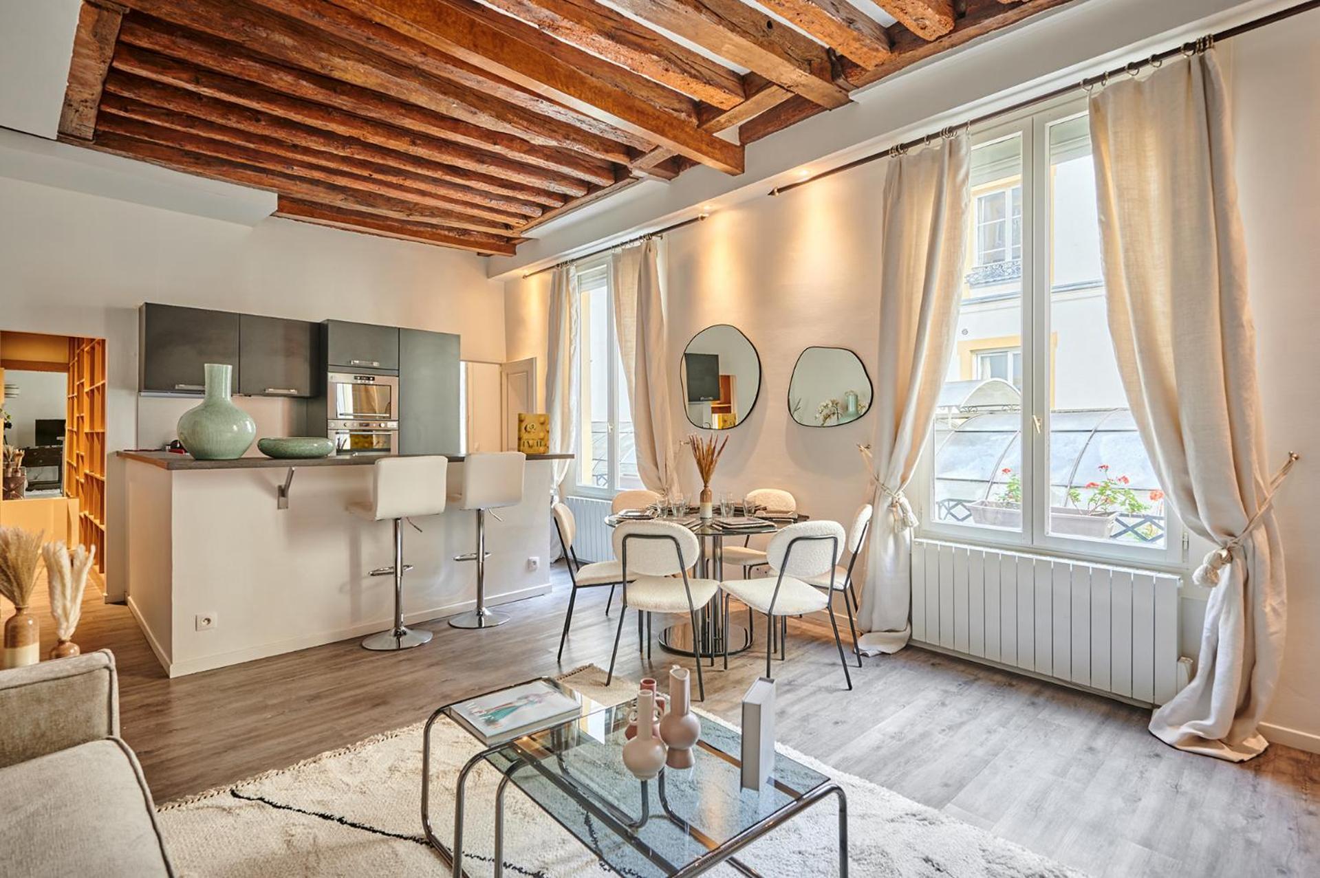 Apartment Center Of Paris By Studio Prestige Eksteriør bilde